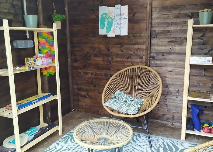 50 Metres De La Mer, Wi-fi בית נופש נרבון-פלאז'