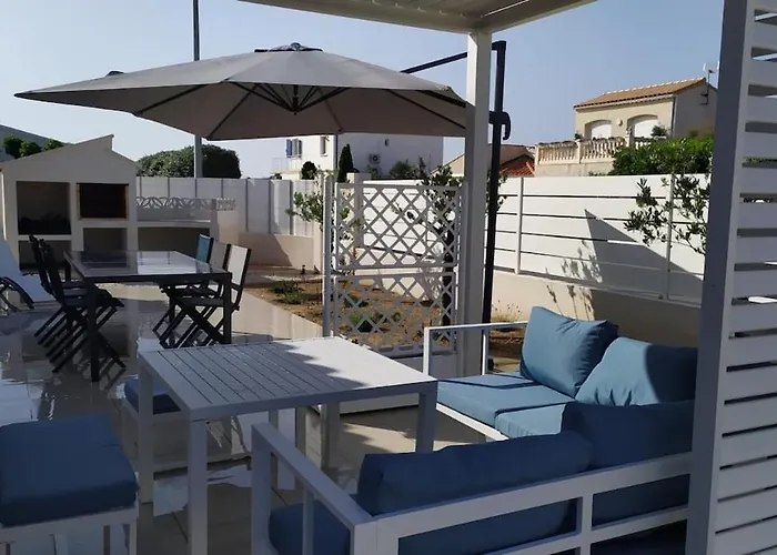 50 Metres De La Mer, Wi-fi בית נופש נרבון-פלאז'